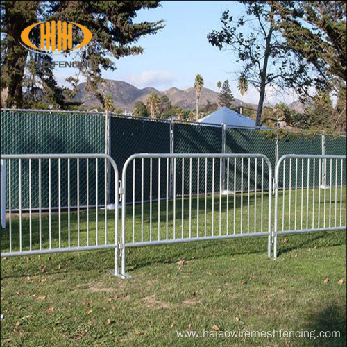 Steel rental crowd control metal barricade